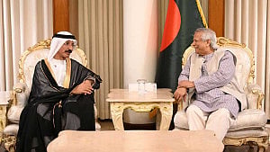 Yunus meets Dubai’s DP World chief