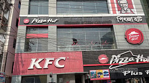 Protesters attack 5 Cox's Bazar restaurants in Gaza solidarity march