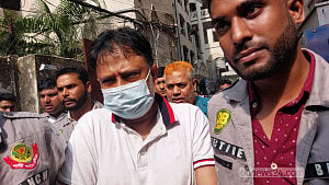 ‘হানি ট্র্যাপ’: মেঘনার সহযোগী সমির আরও ৪ দিনের রিমান্ডে