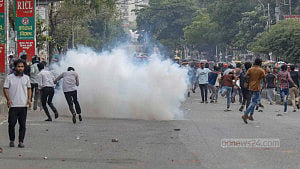 Dhaka College, City College shut for 2 days after student clash