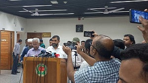 Ishraque’s gazette a legal obligation: EC