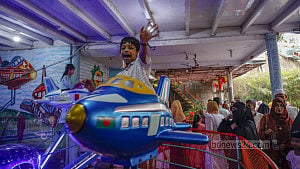 শিশুমেলায় শিশুদের ঈদ উচ্ছ্বাস, মা-বাবারাও খুশি