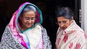 হাসিনা পরিবারের বিরুদ্ধে ৬ মামলার রায় হতে পারে ‘দুই মাসের মধ্যে’, আশা দুদকের