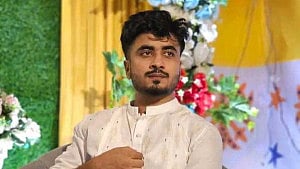 পারভেজ হত্যা: ৯ জনের বিরুদ্ধে অভিযোগপত্র, বৈষম্যবিরোধী দুই নেতাকে অব্যাহতি