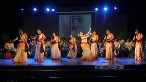 সংস্কৃতি ভুবনের 'নিঃসঙ্গ শেরপা' সন‌্জীদা খাতুন