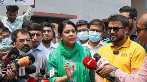 Air pollution in Dhaka now a health hazard: environment advisor