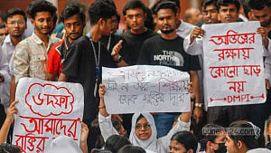 Polytechnic students suspend protest