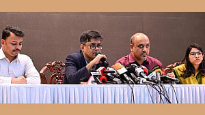 বিদেশে পলাতক আওয়ামী লীগ নেতাদের ‘প্রত্যাবাসন’ চাওয়া হবে: প্রেস সচিব