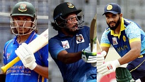 সৌম্যর বিধ্বংসী ১৫৩*, এনামুলের ১০৮, শাহরিয়ারের ৪ রানের আক্ষেপ