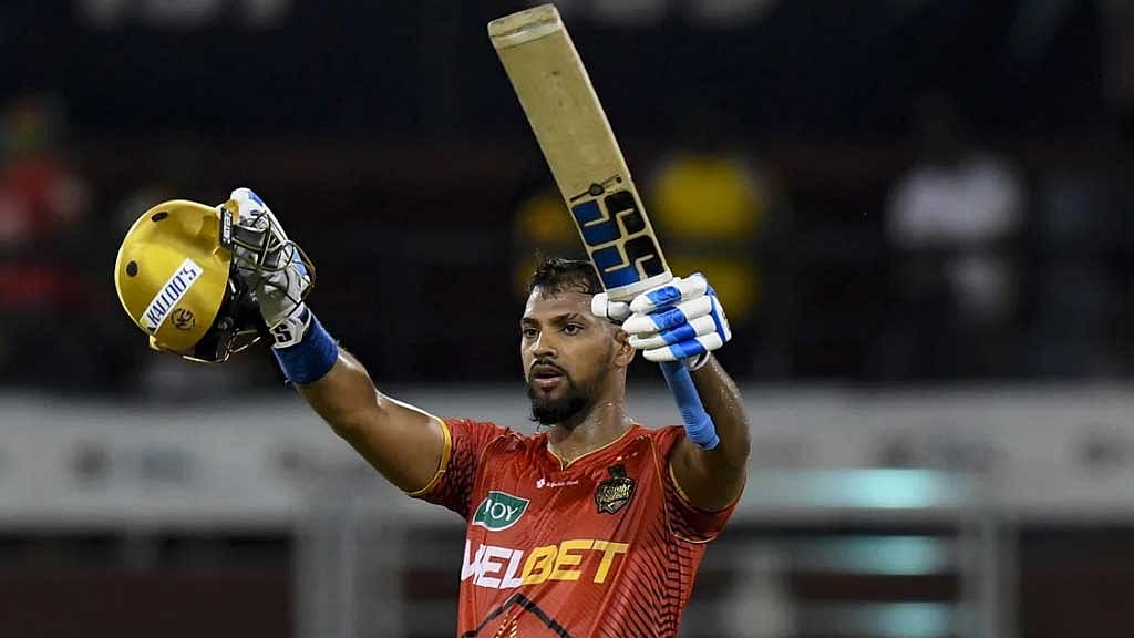 গত বছর রান ও ছক্কার রেকর্ড গড়েছেন নিকোলাস পুরান। ছবি: সিপিএল। 