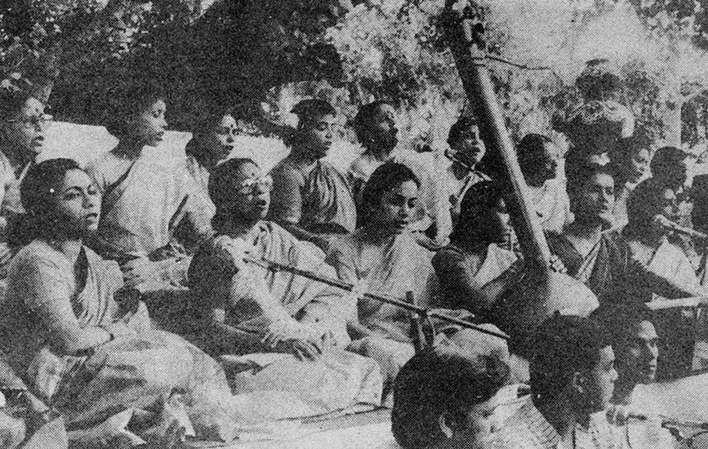 Chhayanaut's Pohela Boishakh celebrations at Ramna Batamul in Dhaka in 1988. Photo: The Daily Observer
