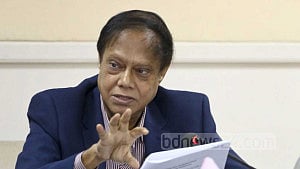 আর্থিক খাত ‘মারাত্মক ঝুঁকির’ মধ্যে আছে: গভর্নর
