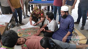 Health reforms: Two students fall ill amid Barishal hunger strike