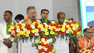‘সংখ্যালঘু’ শব্দে আমরা বিশ্বাস করি না: খসরু