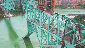12 dead after bridge cable snaps in China