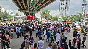 Gono Odhikar Parishad blocks Ctg roads after Dhaka clashes