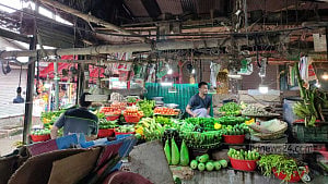Veg prices on fire, papaya on ice