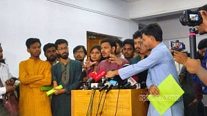 ডাকসু নির্বাচন: ছাত্র অধিকারের ভিপি প্রার্থী বিন ইয়ামিন, জিএস সাবিনা