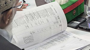 Polls roadmap sets campaign broadcasts, manifesto stage