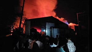 Fire guts 4 cloth scrap warehouses in Gazipur