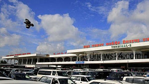 Gold smuggling: 3 detained at Dhaka airport