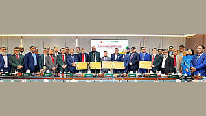 বিদেশি মুদ্রার হিসাবধারীর জন্য ডেবিট কার্ড আনল ইসলামী ব্যাংক