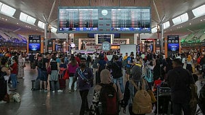 Malaysia detains 4 Bangladeshis suspected of smuggling