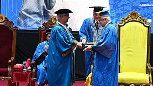 Yunus vows to restore democracy as he gets honorary UKM degree