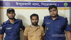 AL leader, who celebrated Sayeedi's death penalty, forced to eat sweets, the