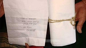 ‘Be ready, Razakar’: Shroud, threat note left for NCP leader’s home