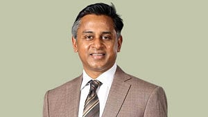 Dhaka Bank MD resigns