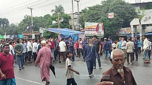 টাঙ্গাইলে বিএনপির দুপক্ষের ধাওয়া-পাল্টাধাওয়া, আহত ২০