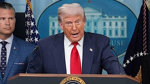 Trump takes over DC police, deploys National Guard
