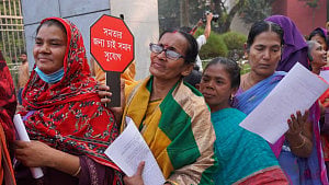 76 females, one transgender in polls