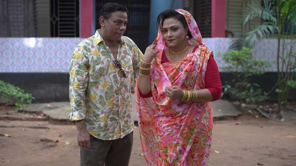  ‘ঘোমটা’ নাটকের দৃশ্য। ছবি: জেরিন কাশফী রুমার সৌজন্যে।     