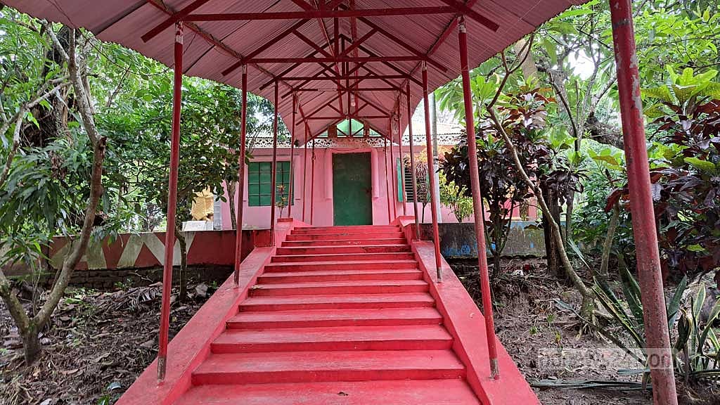 Kuakata’s Shrimangal Buddhist Monastery.