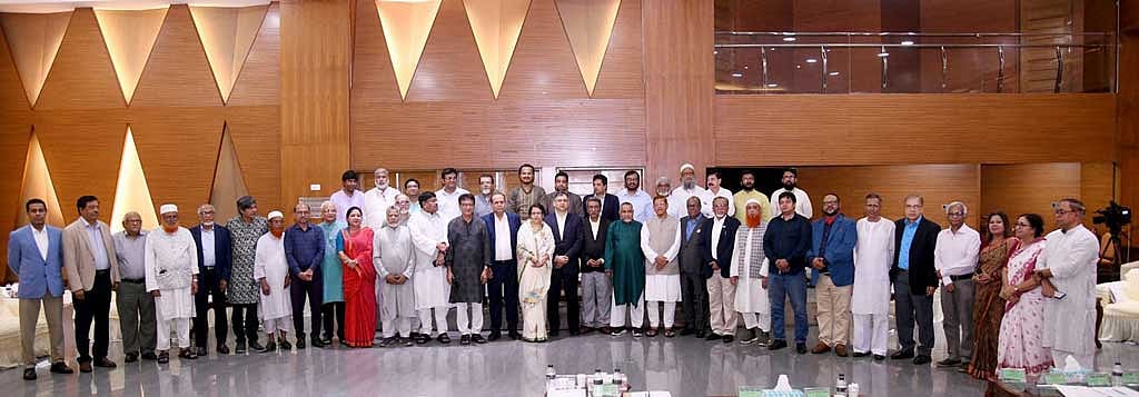 Women were notably absent on Jul 31, the final day of the second phase of talks between political parties and the National Consensus Commission.