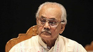 President mourns war hero AK Khandker