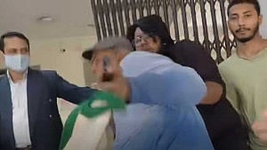 Students, DUCSU leader chase teacher off campus