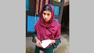 মোহাম্মদপুরে মা-মেয়ে খুন: স্বামীসহ আয়েশা রিমান্ডে