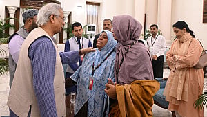 Flat deed, keys handed over to Hadi’s family