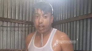 দুধ দিয়ে গোসল করে রাজনীতি ছাড়লেন চাঁদপুরের যুবদল নেতা