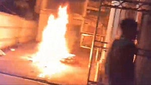 Ex-mayor Mohiuddin’s Ctg home torched