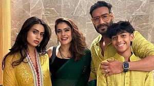 সন্তানের সঙ্গে বাবা-মায়ের তর্ক ‘স্বাস্থ্যকর’: কাজল