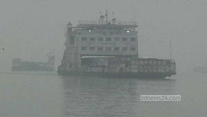 কুয়াশা: ১১ ঘণ্টা পর আরিচা-কাজিরহাট ফেরি চালু