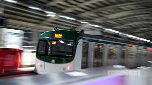 Dhaka Metro resumes as strike ends