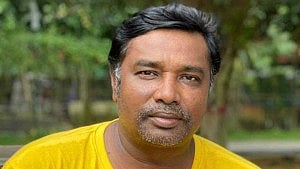 AL leader dies trying to evade arrest