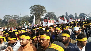 Victory Day tributes overshadowed by 'electioneering' at National Memorial