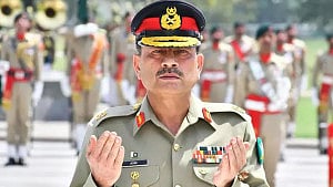 Asim Munir named Pakistan’s first Chief of Defence Forces