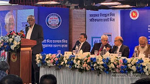 জনগণ ভ্যাট দিলেও 'অনেক সময়' সরকার পায় না: অর্থ উপদেষ্টা
